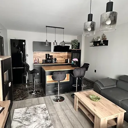 за гости Noa Sift *