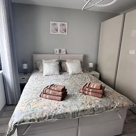 за гости Noa Sift