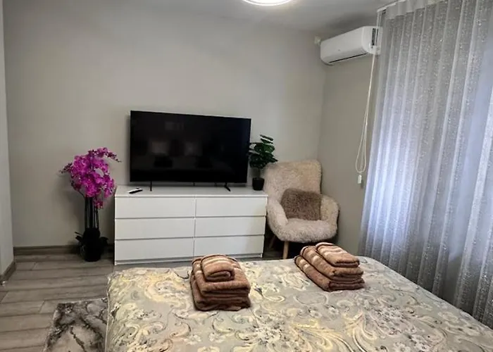 за гости Noa Sift *